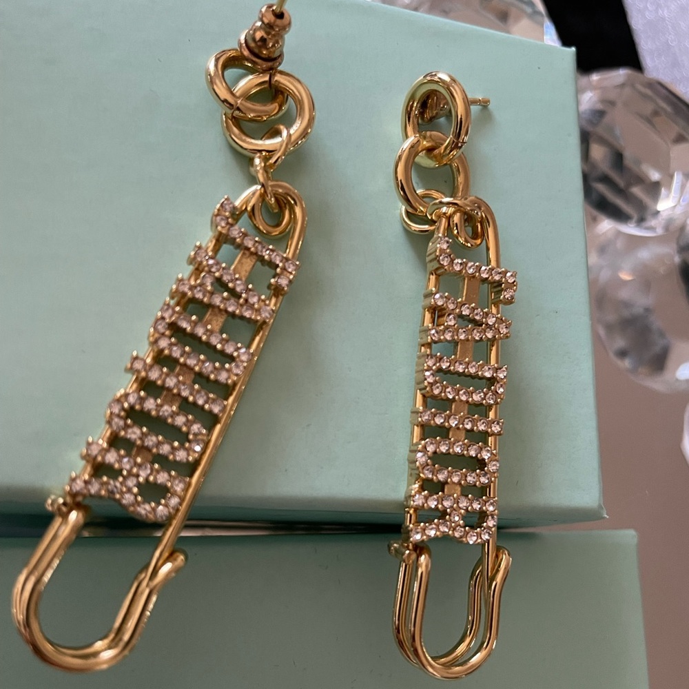 Jadore earrings